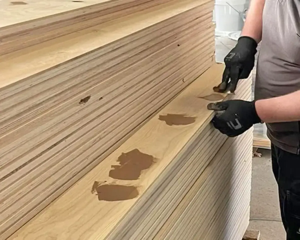 Wood Repair Spachtelmasse Mahagoni
